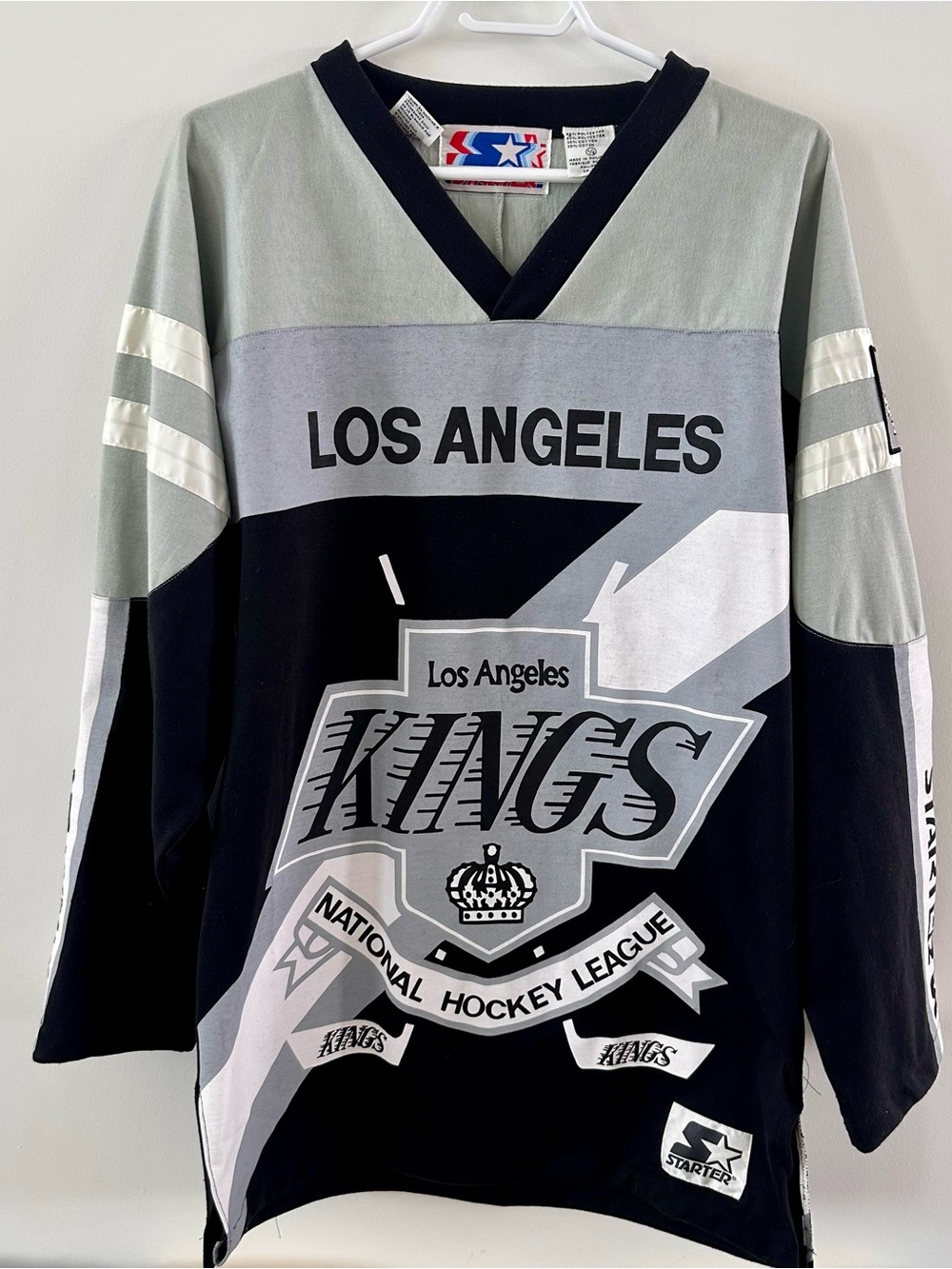90s Vtg STARTER Los Angeles Kings Black Gray V-Neck Hockey Pullover Men’s Large